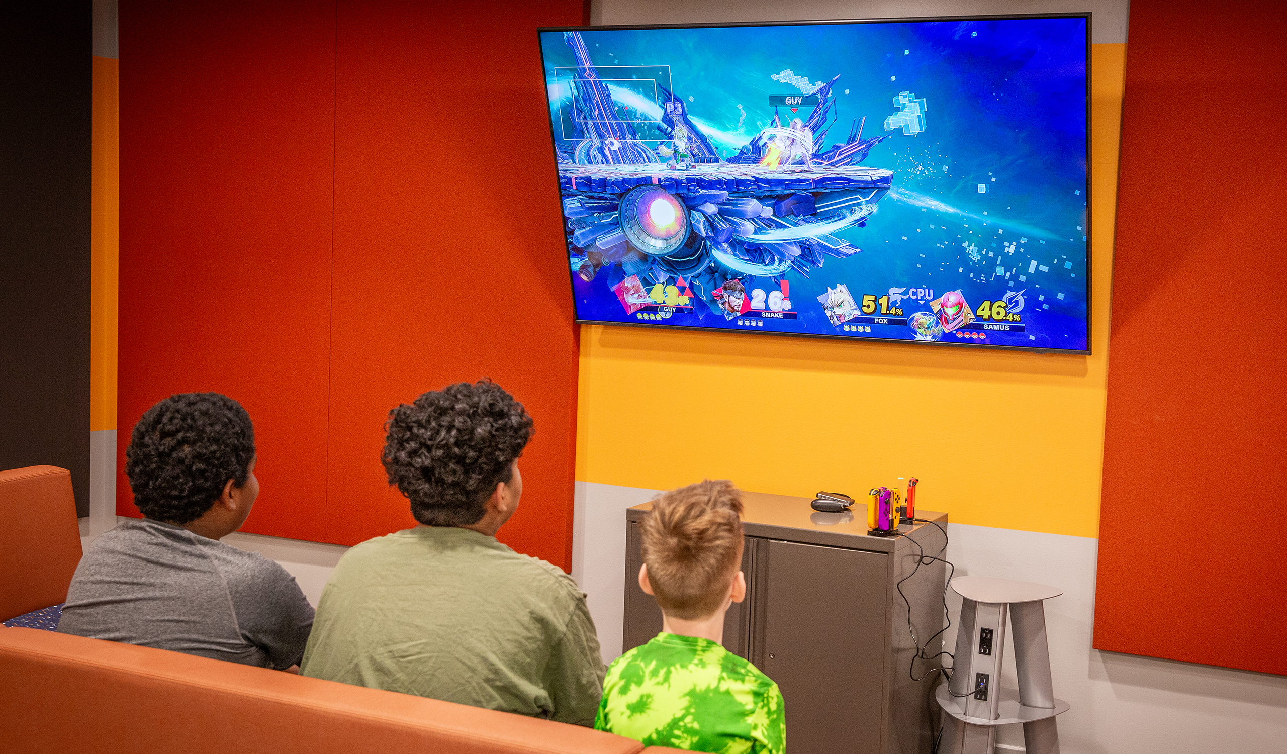 big screen gaming elementary area